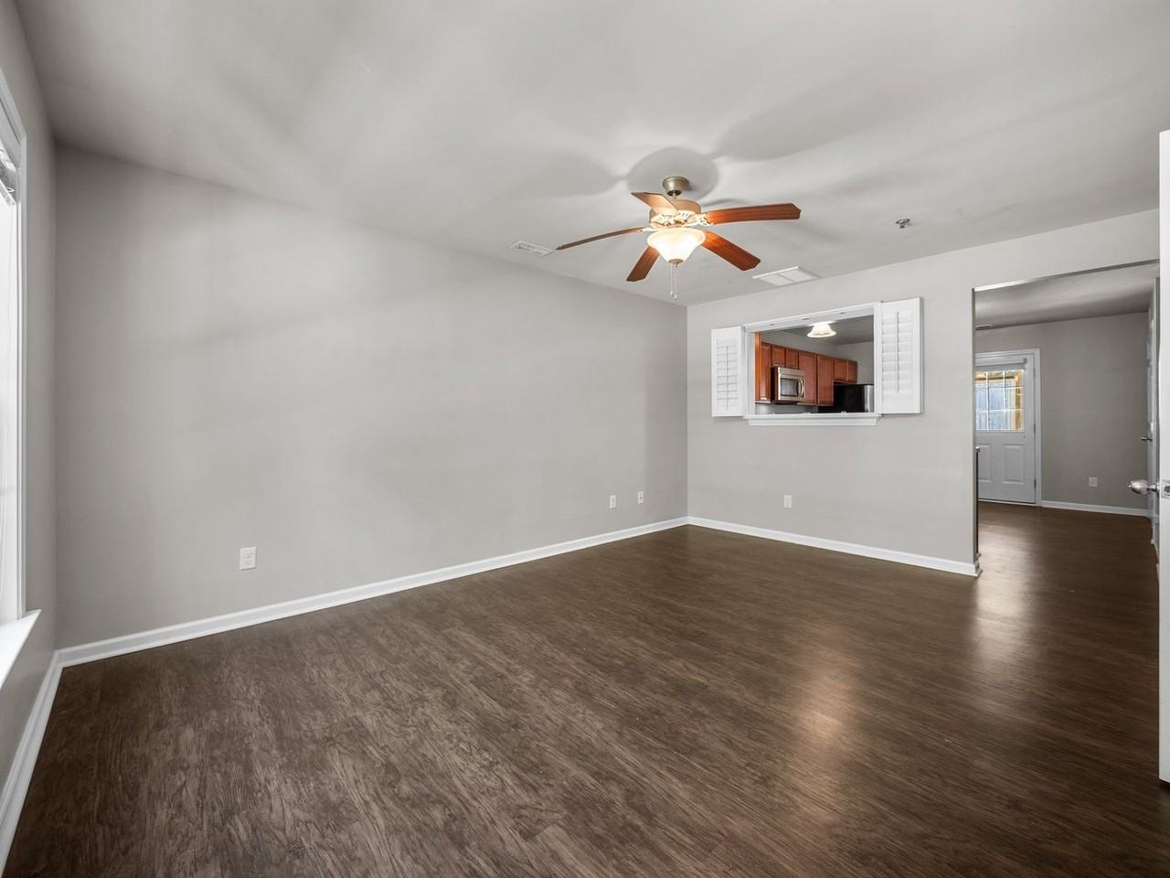 136 Greenford Pl - Photo 2 of 18