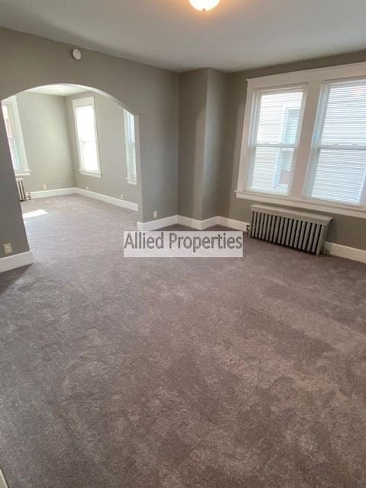 969 Harmon Ave - Photo 5 of 17