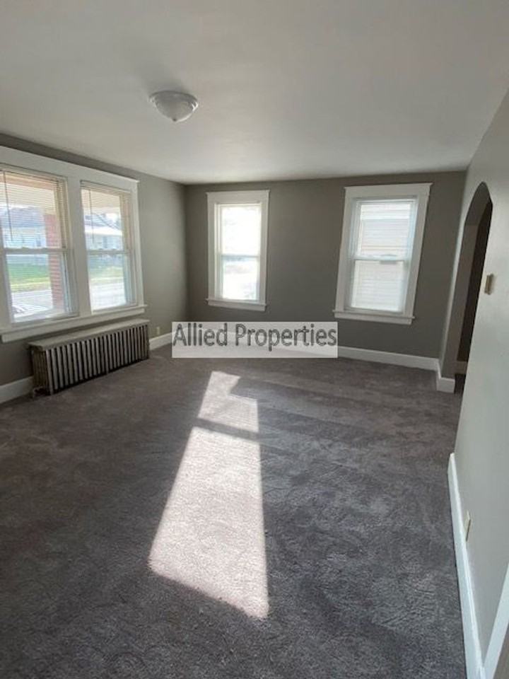 969 Harmon Ave - Photo 6 of 17