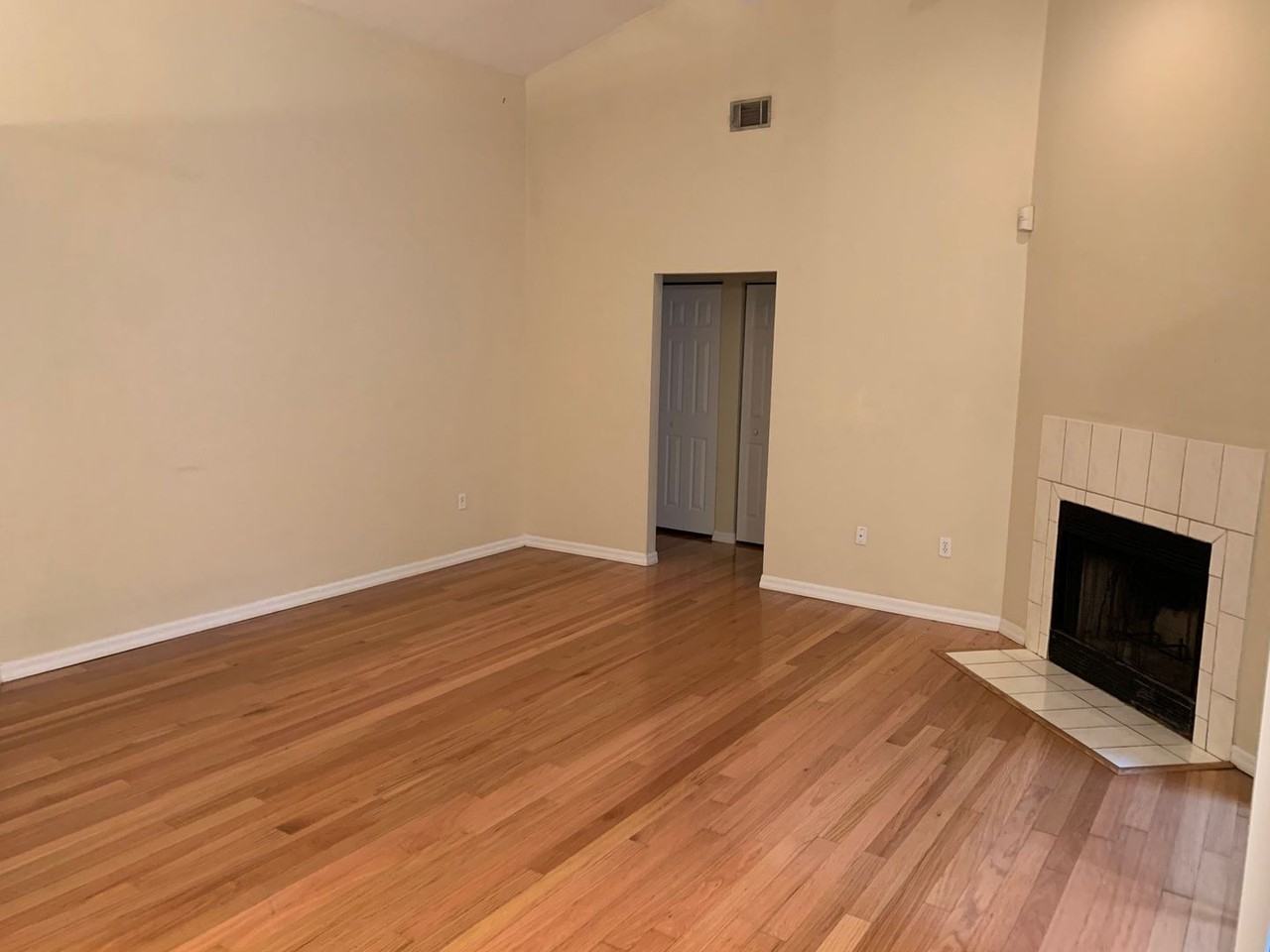 10617 Sw 55th Pl - Photo 6 of 17