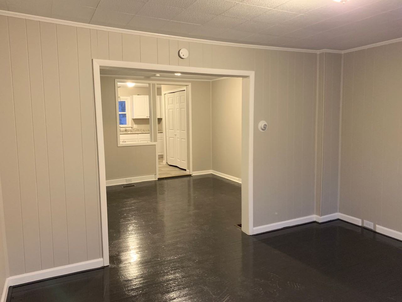 170 E Penn St - Photo 3 of 30