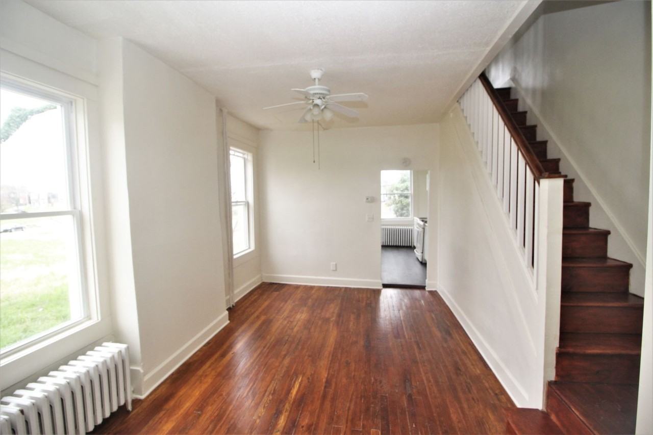 1609 E 28th St - Photo 2 of 25