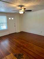 featured image of 21 Grail St