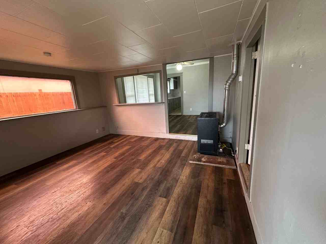 503 Sw 7th St #2 - Photo 2 of 11