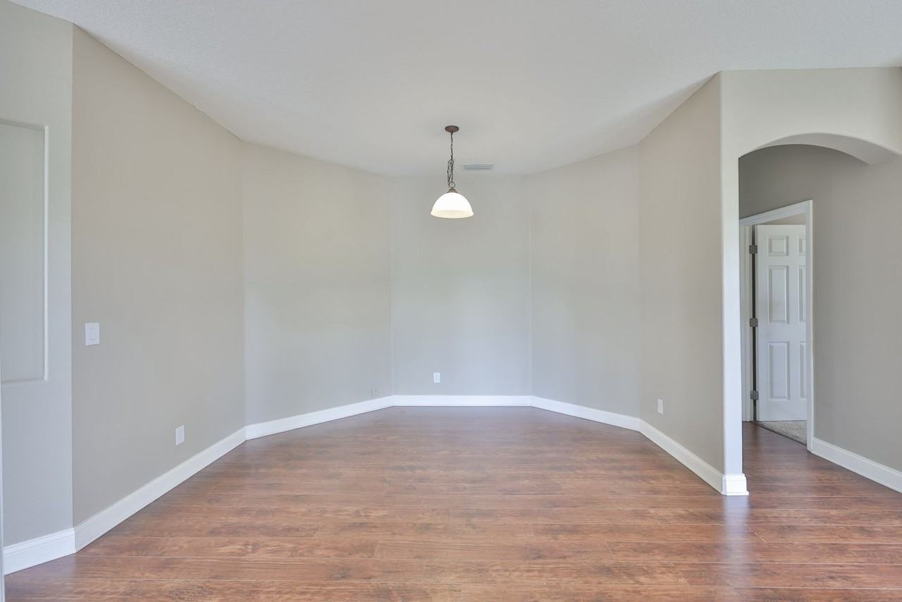 5615 Golden Isles Dr - Photo 7 of 50