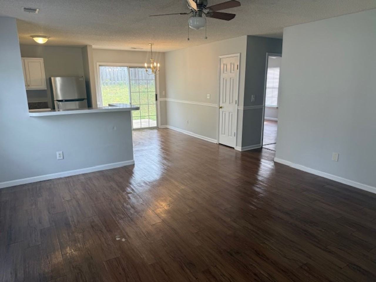 148 Pine Mast Ct - Photo 2 of 12