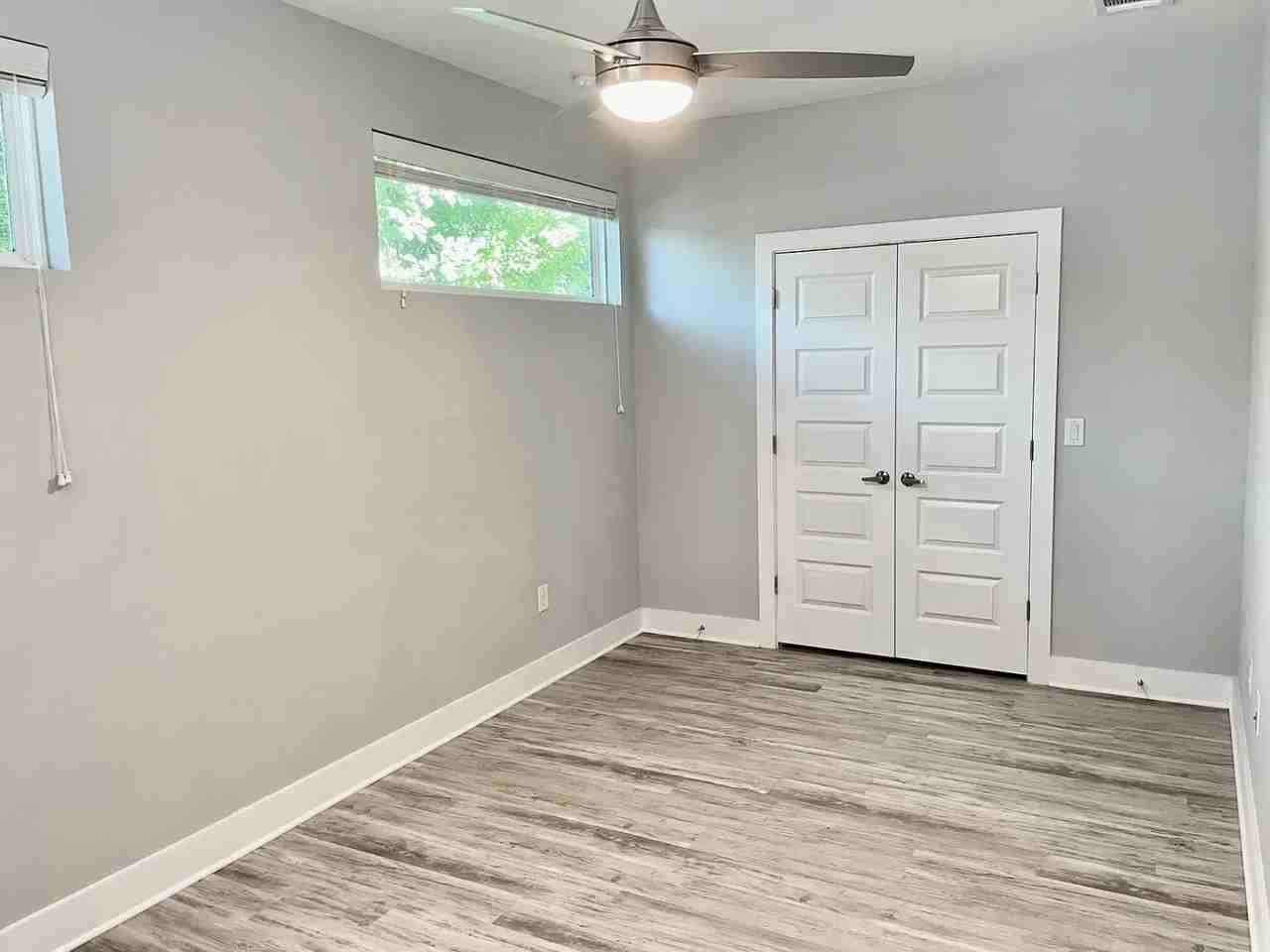 6713 Porter St #B - Photo 7 of 14