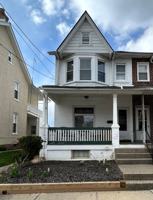 featured image of 523 Ridge St