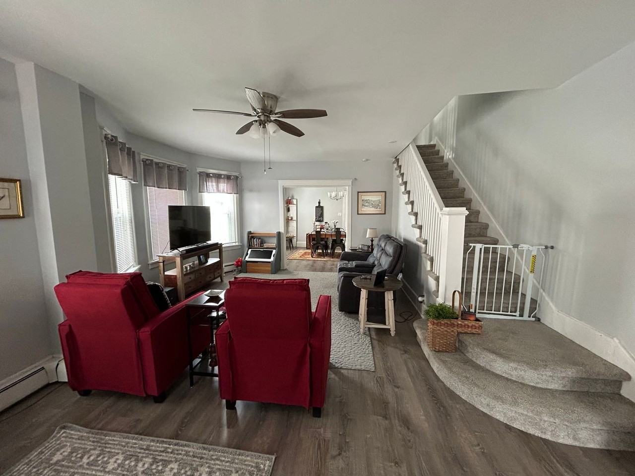 523 Ridge St - Photo 2 of 21