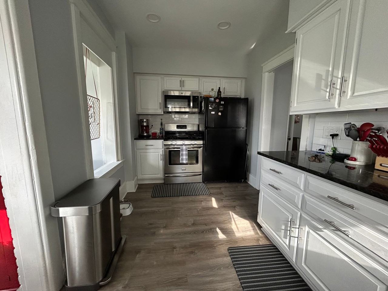 523 Ridge St - Photo 6 of 21