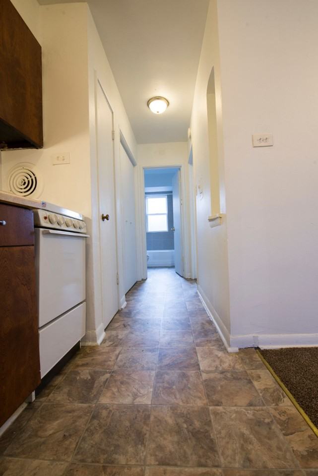 5018 W Jackson - Photo 3 of 43