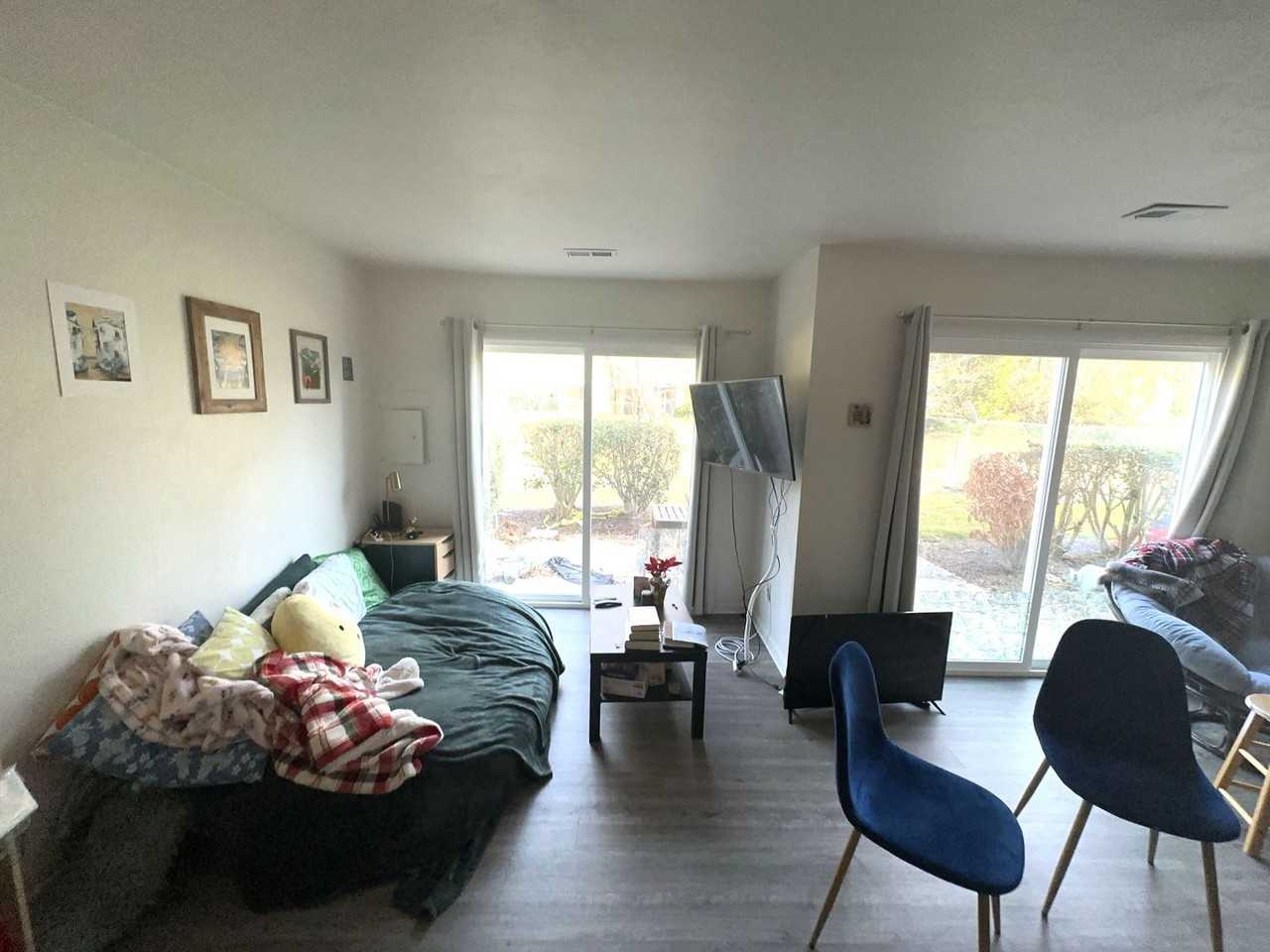 3842 Staffordshire Ln - Photo 2 of 5