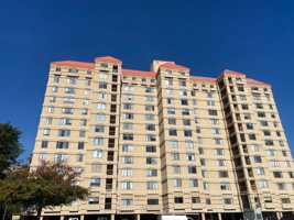 featured image of 1600 Park Cir #517