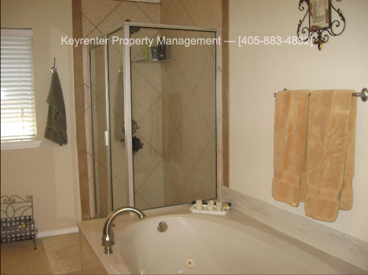 12100 Blueway Ave - Photo 4 of 8