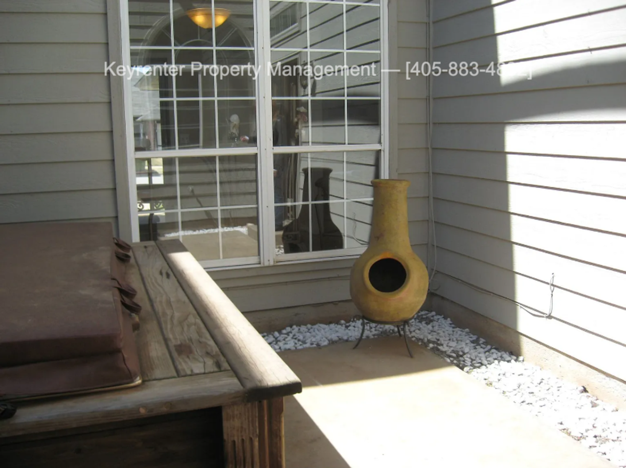 12100 Blueway Ave - Photo 6 of 8