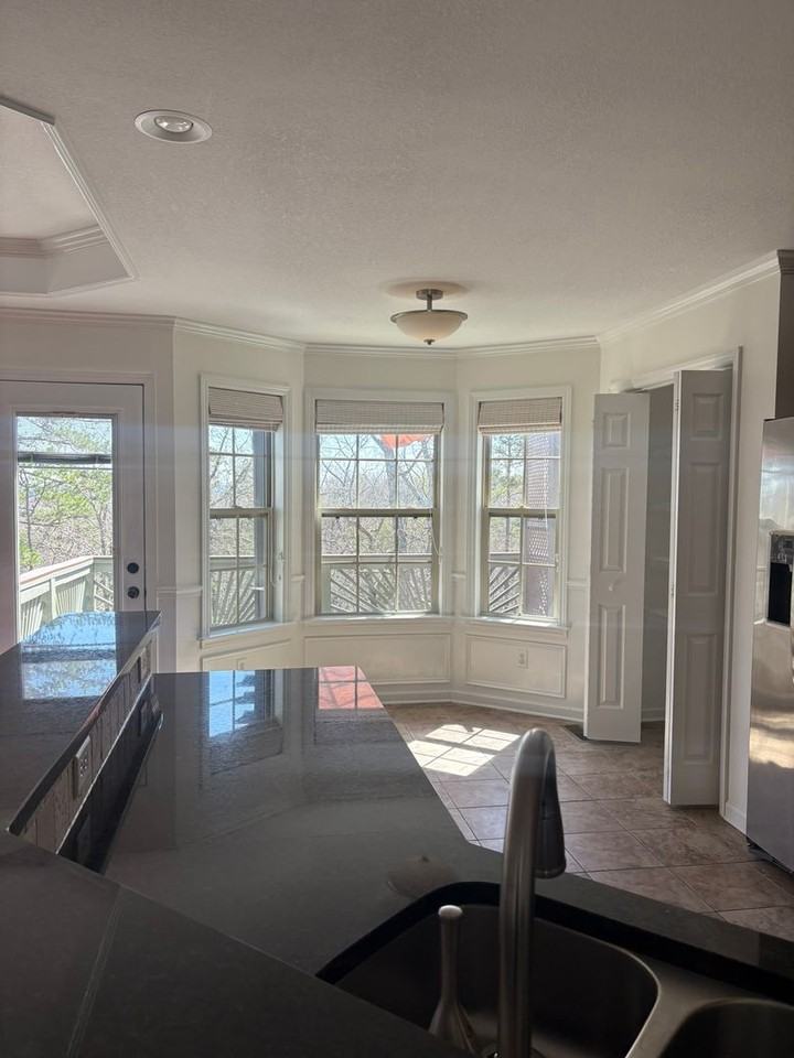 7356 Landlock Dr - Photo 3 of 33