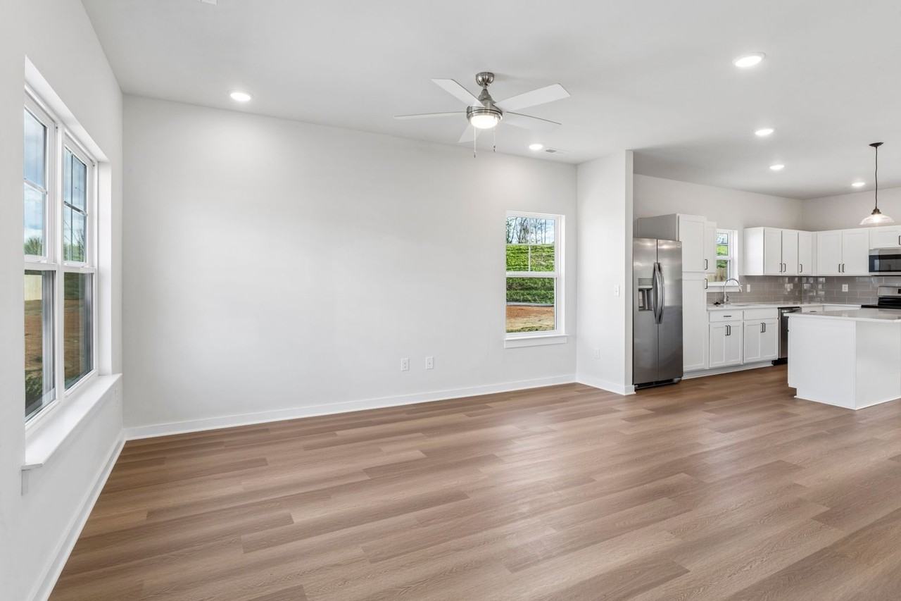 4306 4306 Gambrel Oaks - Photo 3 of 46