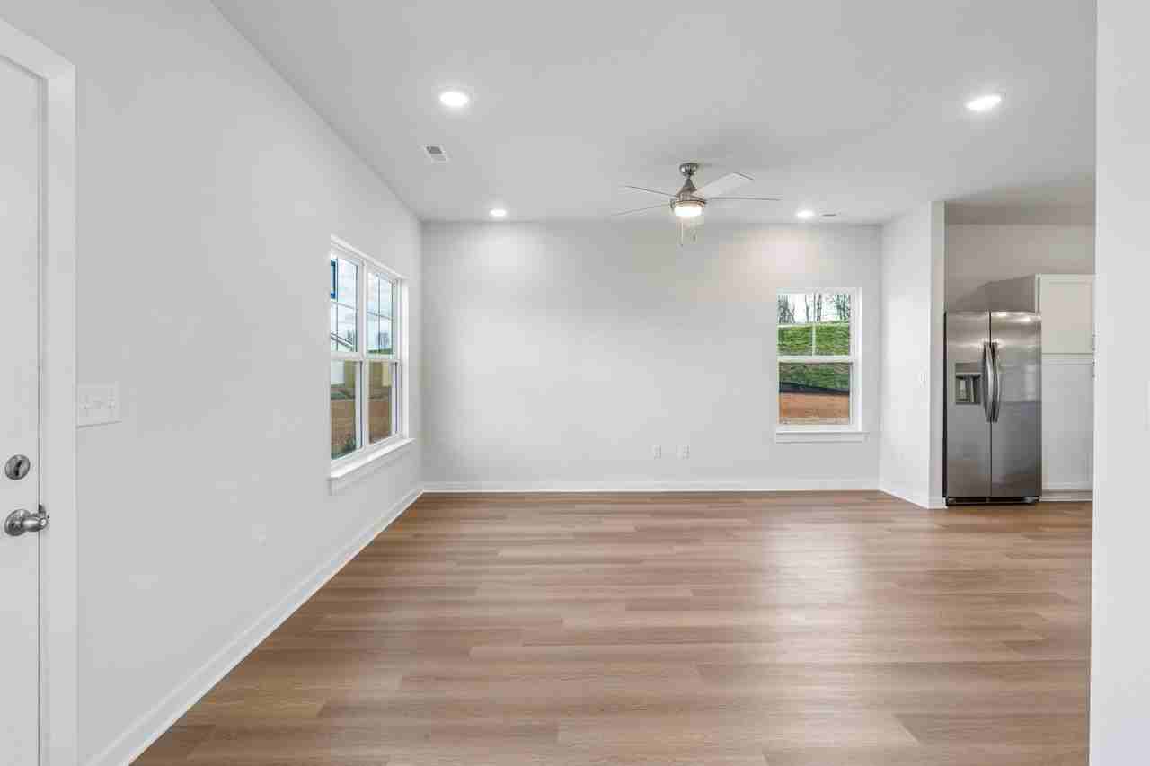 4306 4306 Gambrel Oaks - Photo 4 of 46