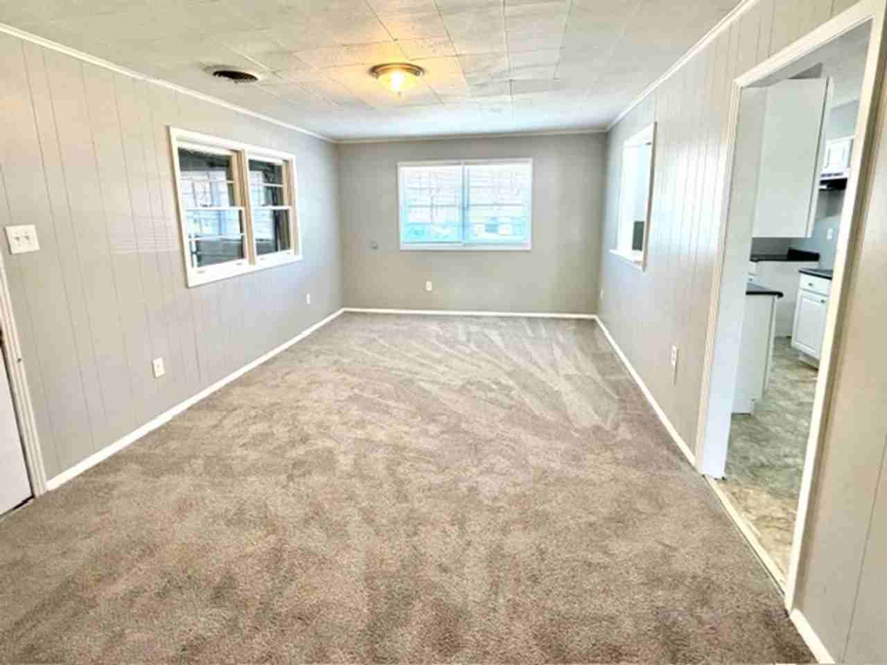 3203 Aden St - Photo 6 of 11