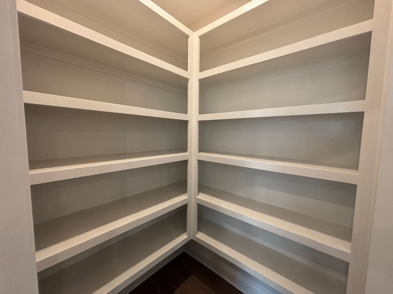 123/125/127/129 N Sheridan Ave - Photo 6 of 21