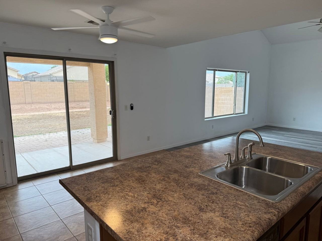 2712 E Denim Trl - Photo 7 of 49