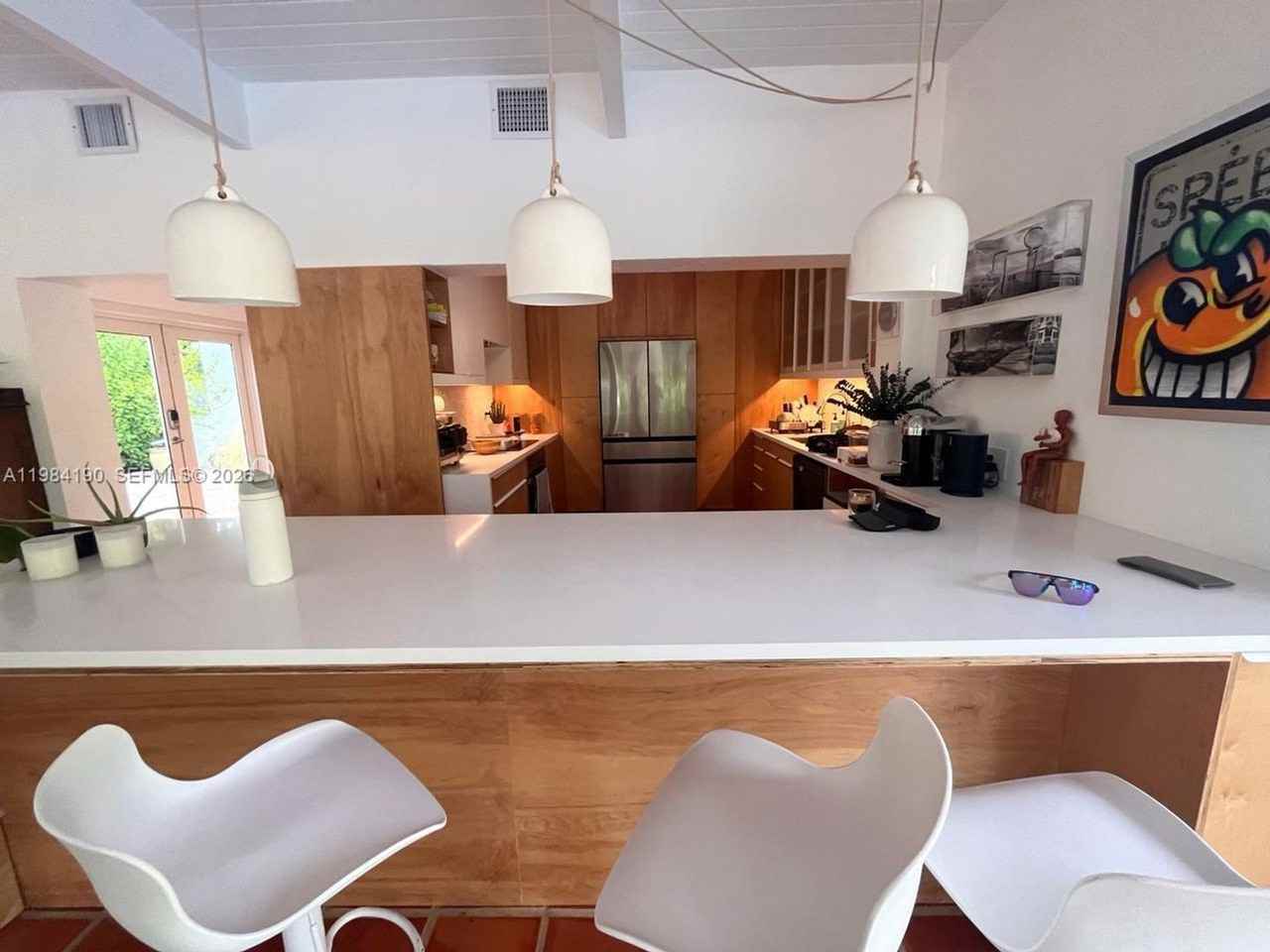 240 Greenwood Dr - Photo 5 of 19