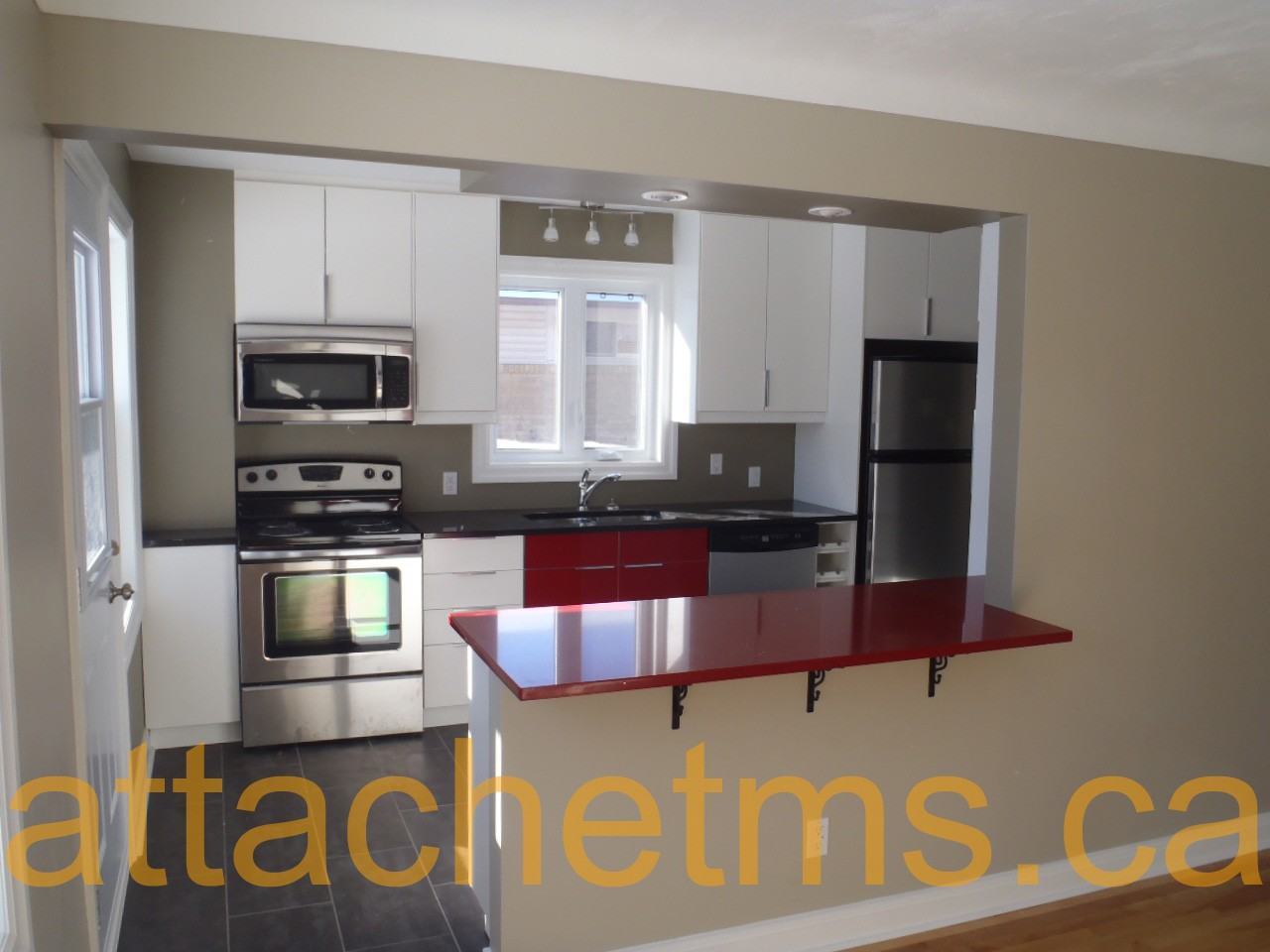 1420 Laperriere Avenue - Photo 3 of 9