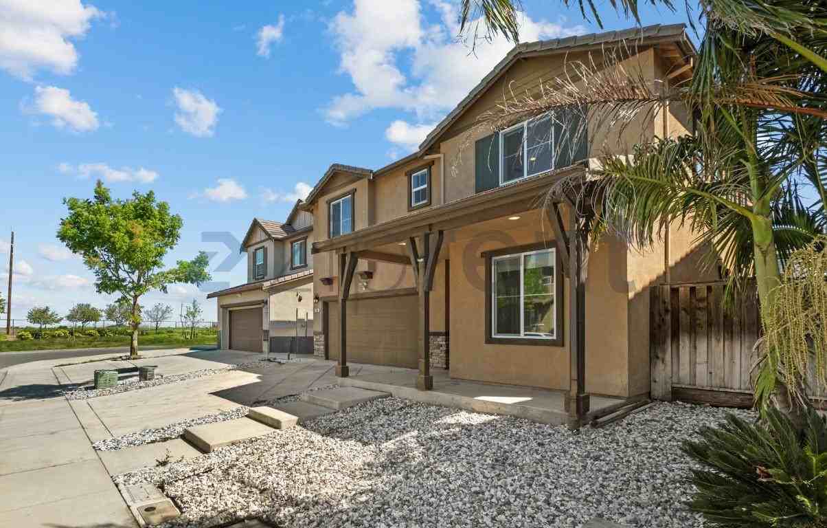 136 Willowrun Way - Photo 4 of 42