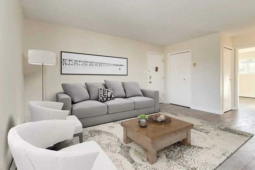 Dickson Apartments - Photo 4 of 14