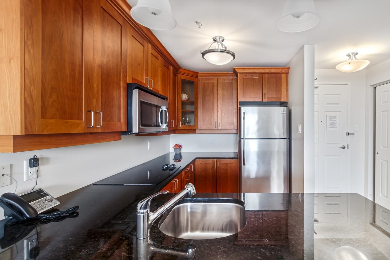 1521 Manotick Station - Photo 2 of 12