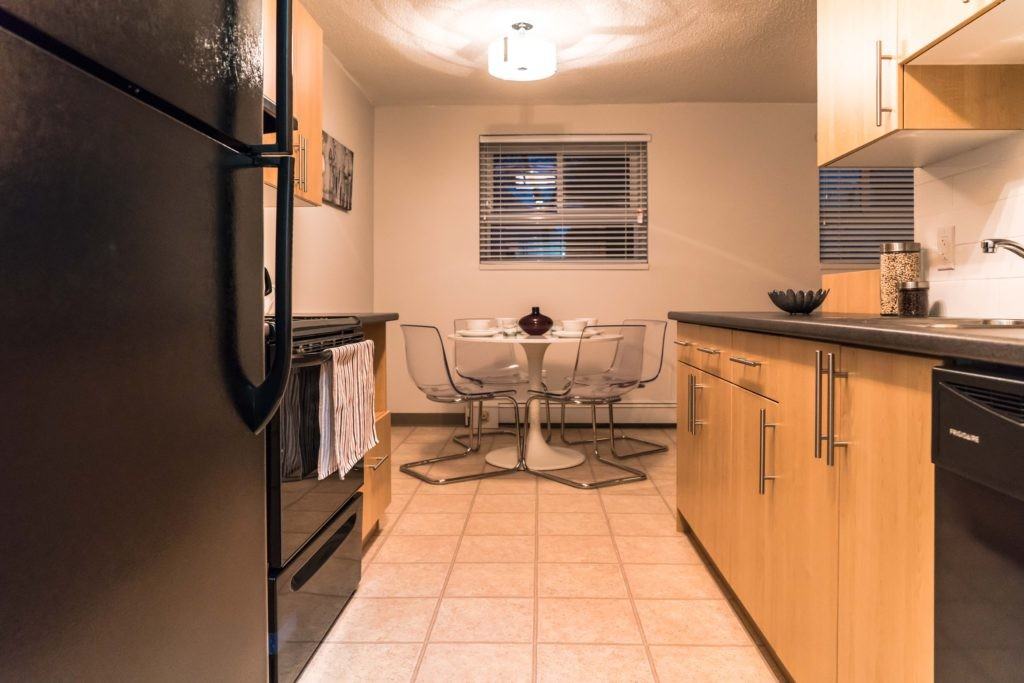 Owen Apartments - Photo 4 of 19