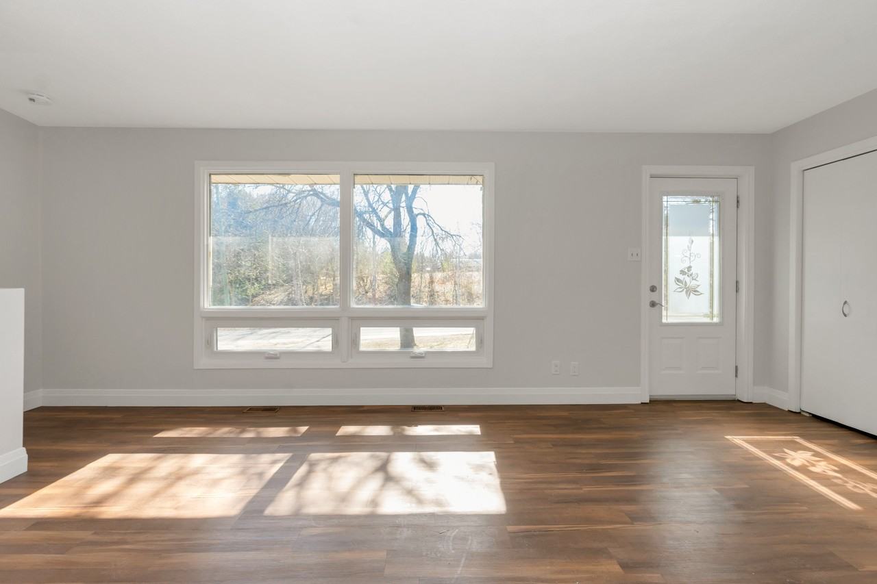 86 Duncan St - Photo 4 of 50