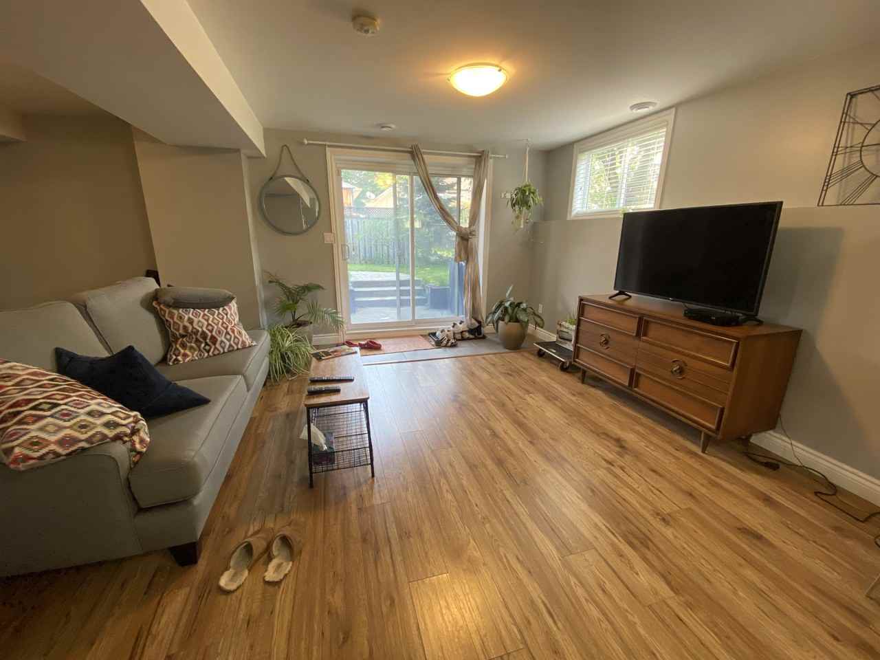 1619 Mimosa Crt - Photo 4 of 14