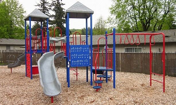 Bellrose Station - Photo 3 of 7