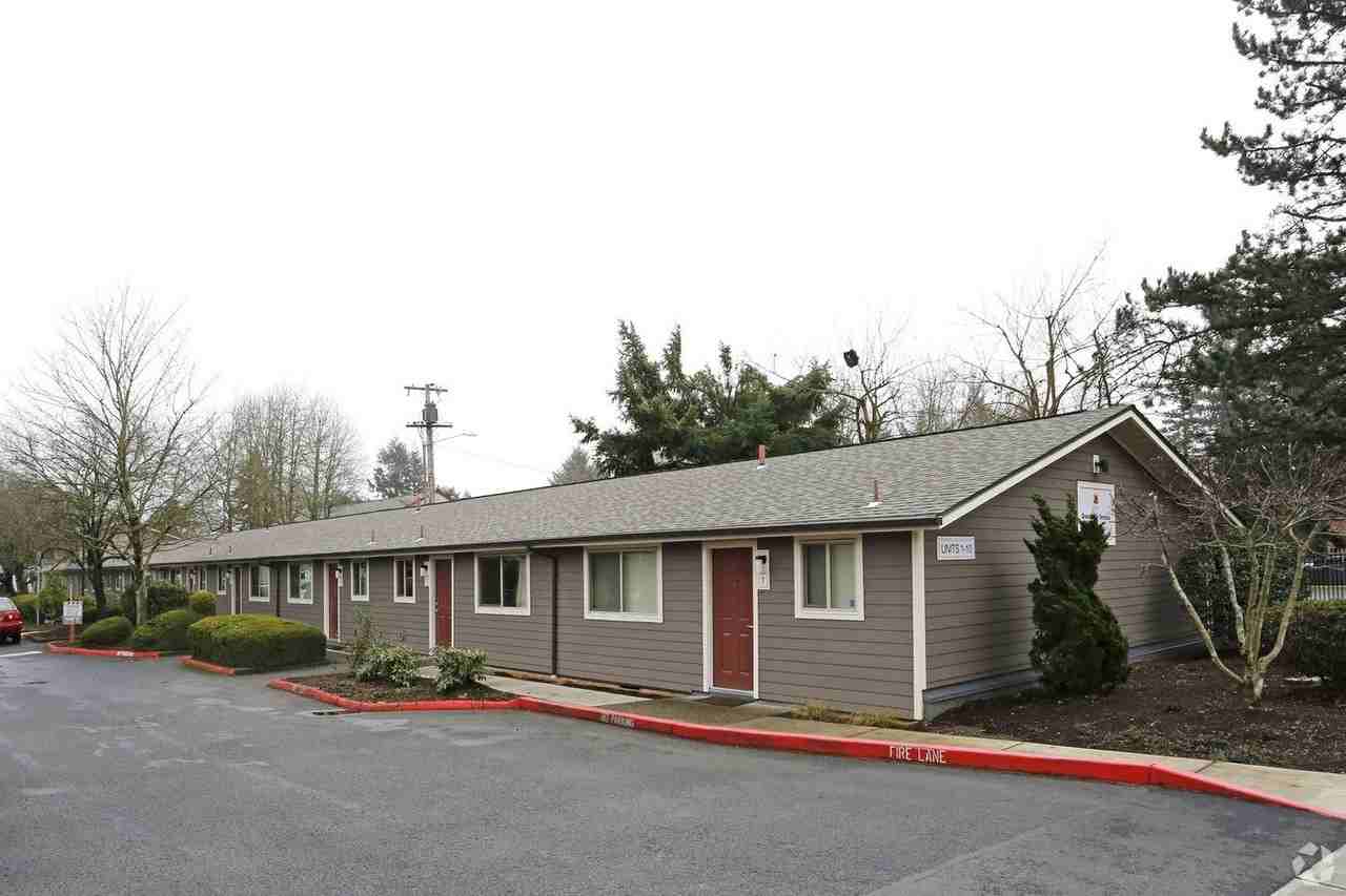 Greenview Terrace - Photo 3 of 6