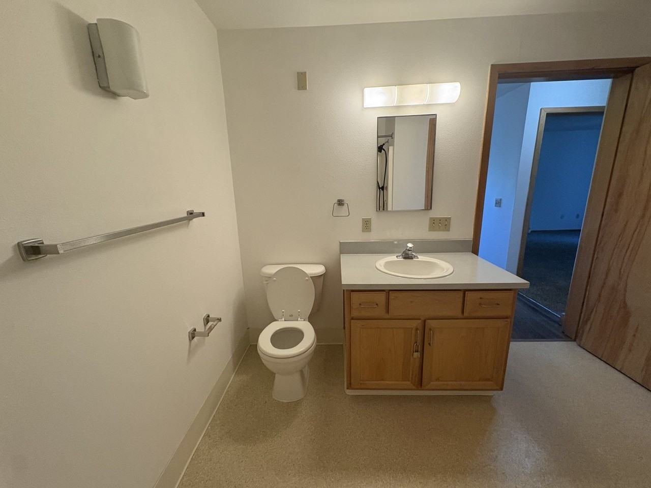 Lents 2000 - Photo 7 of 9