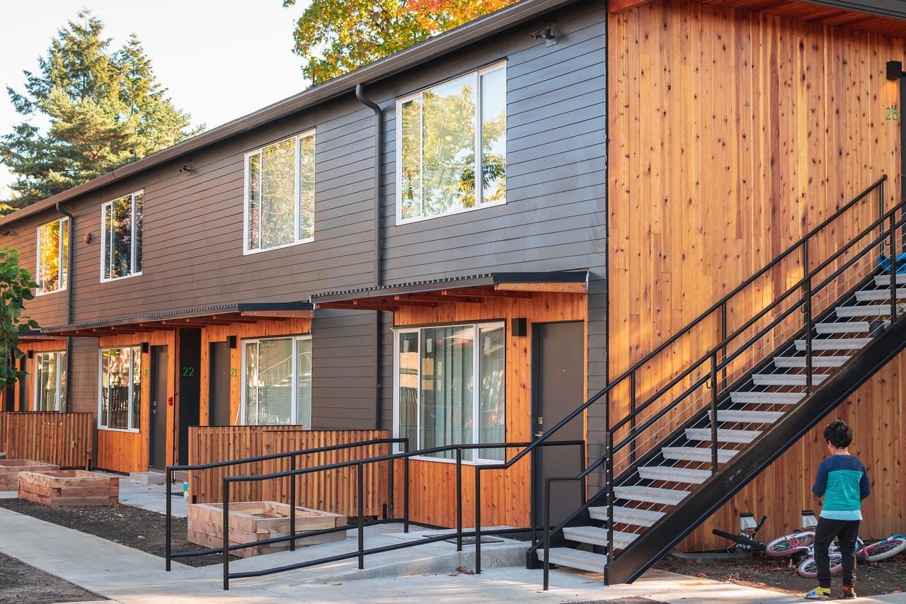 Marla Manor - Photo 3 of 4