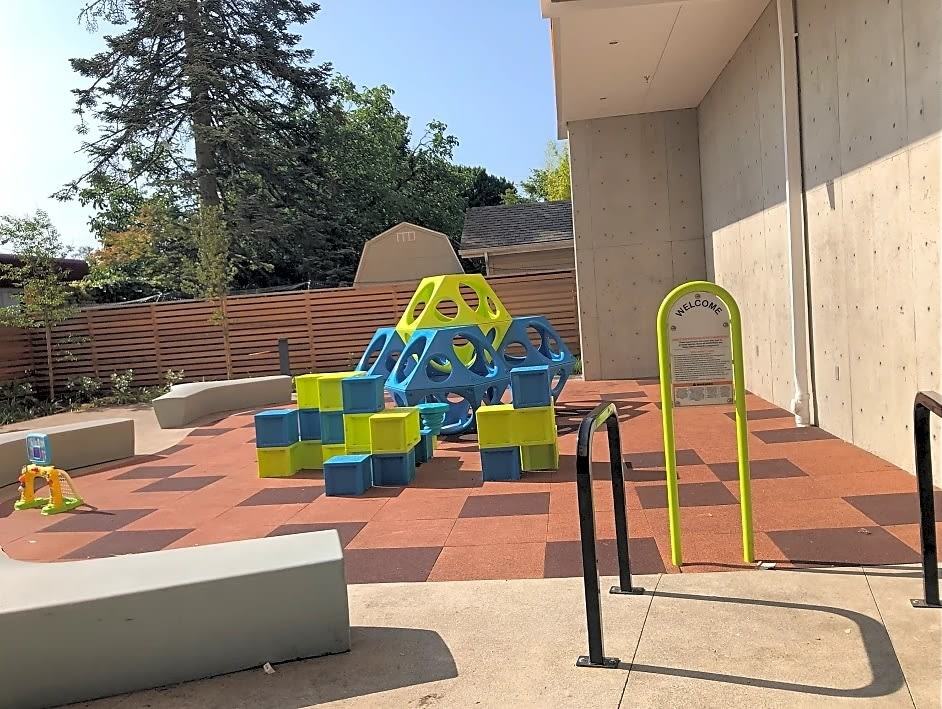 Orchards of 82nd - Photo 5 of 16