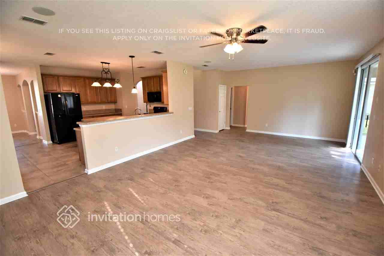 911 Trellis Trl - Photo 5 of 16