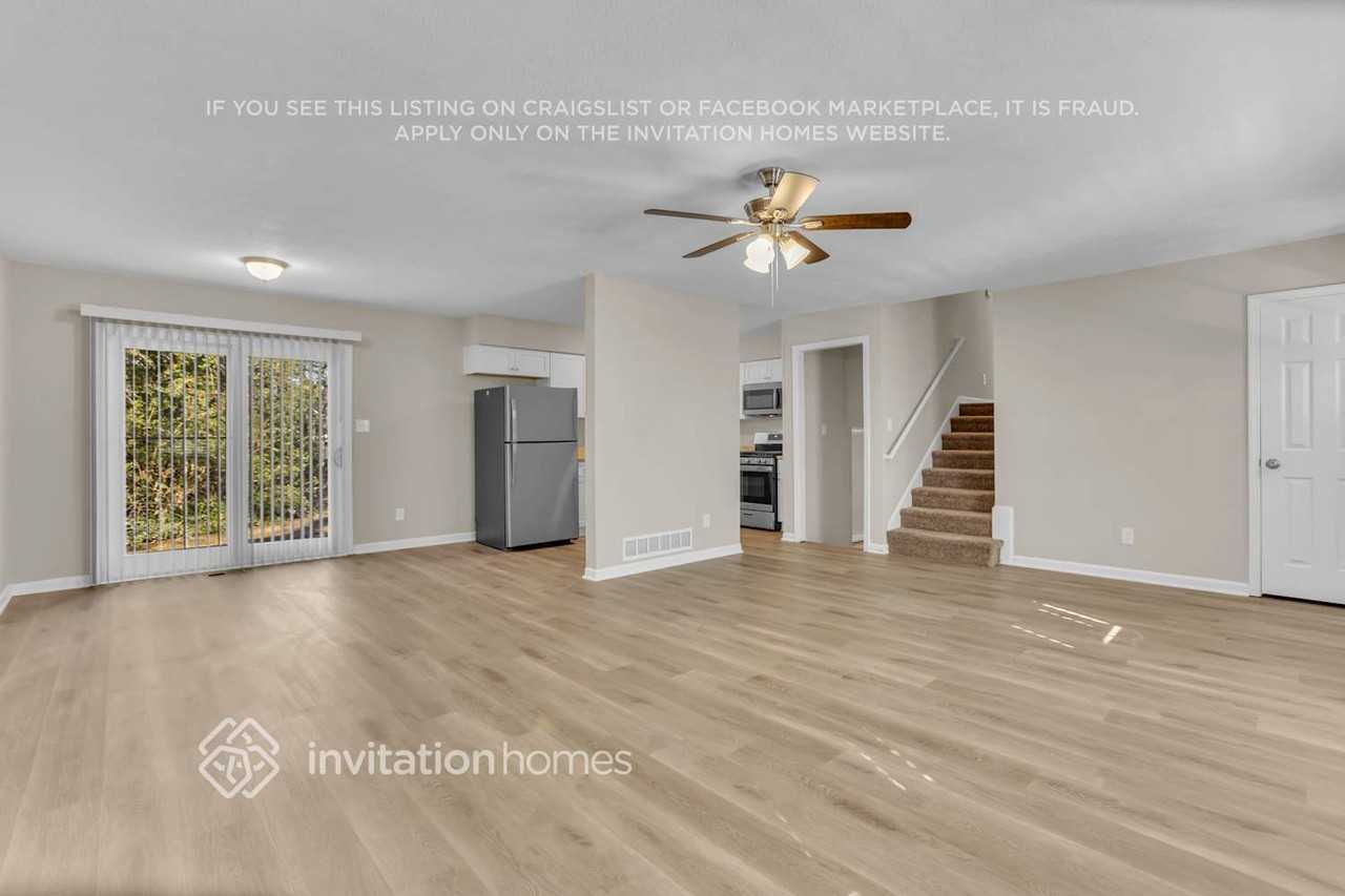 1990 Branch View Dr - Photo 6 of 26