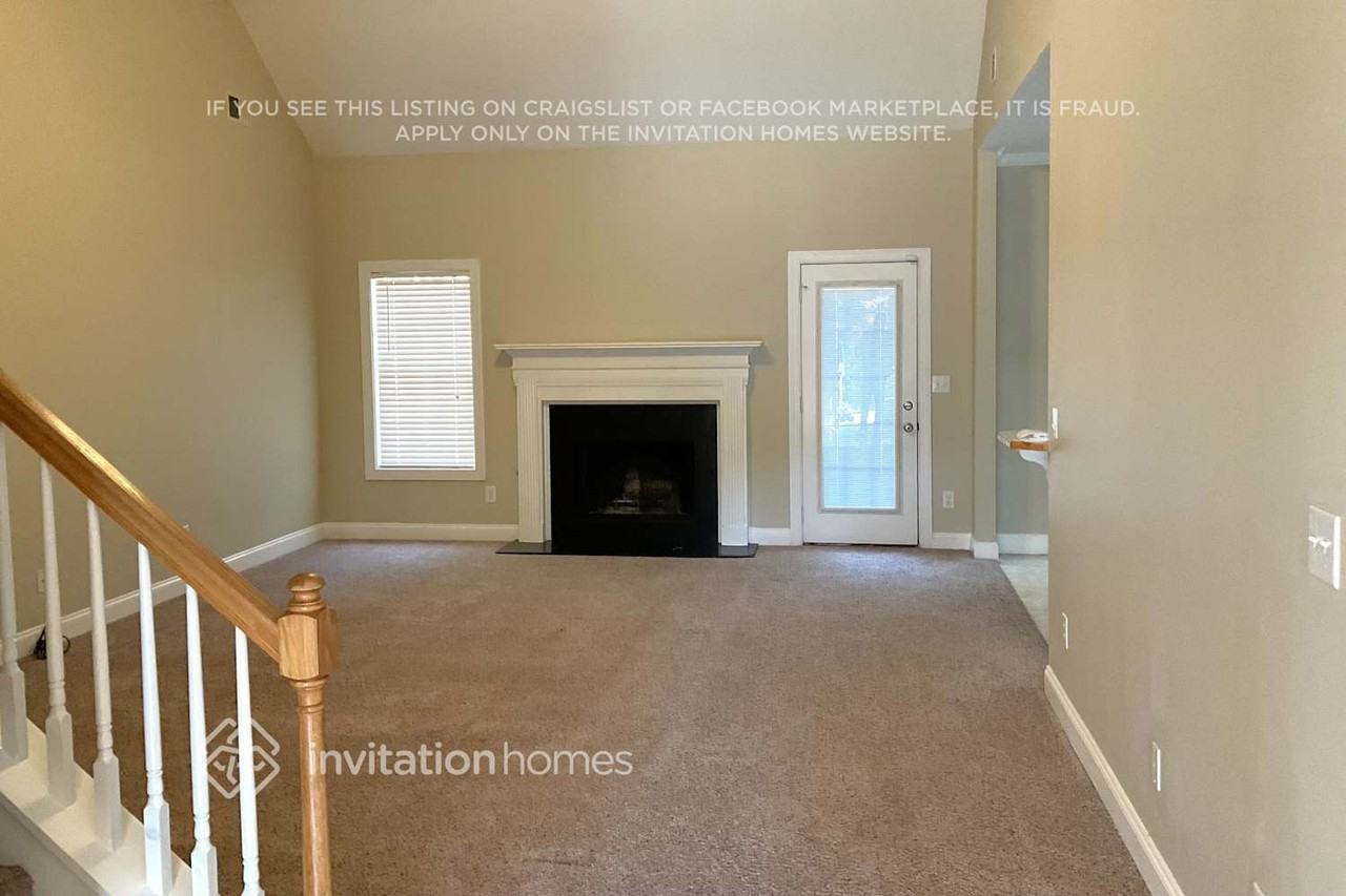 1442 Tribble Run Dr - Photo 3 of 12