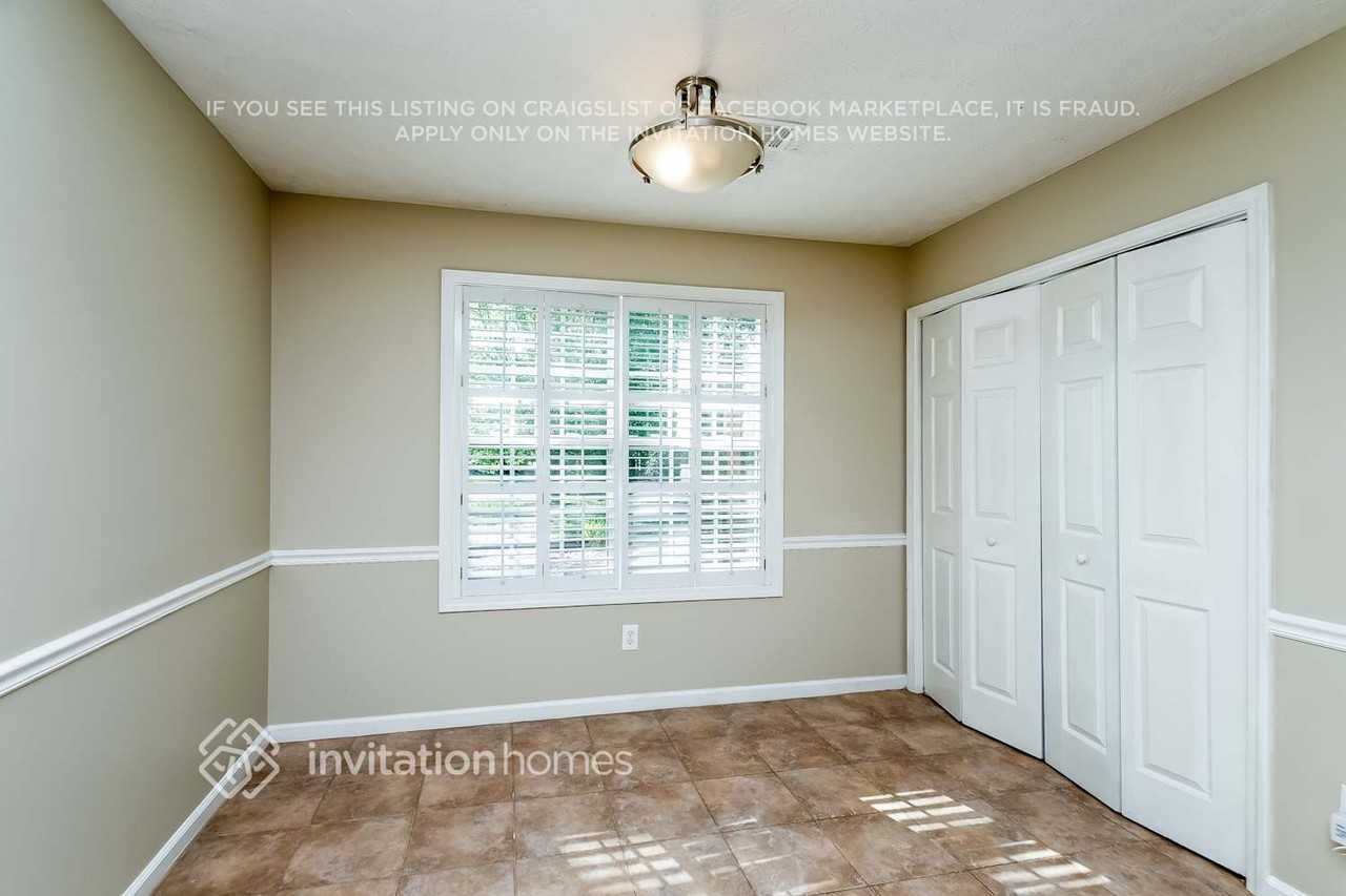 10 Tara Ct - Photo 6 of 21