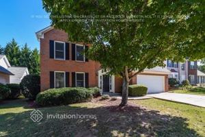 featured image of 4255 Ivy Run Cir