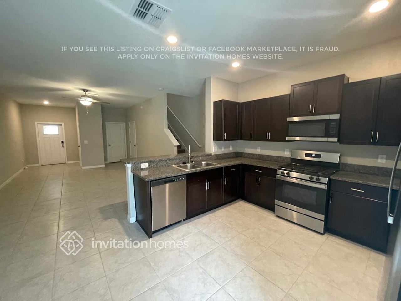 8544 Houndstooth Enclave Dr - Photo 3 of 24