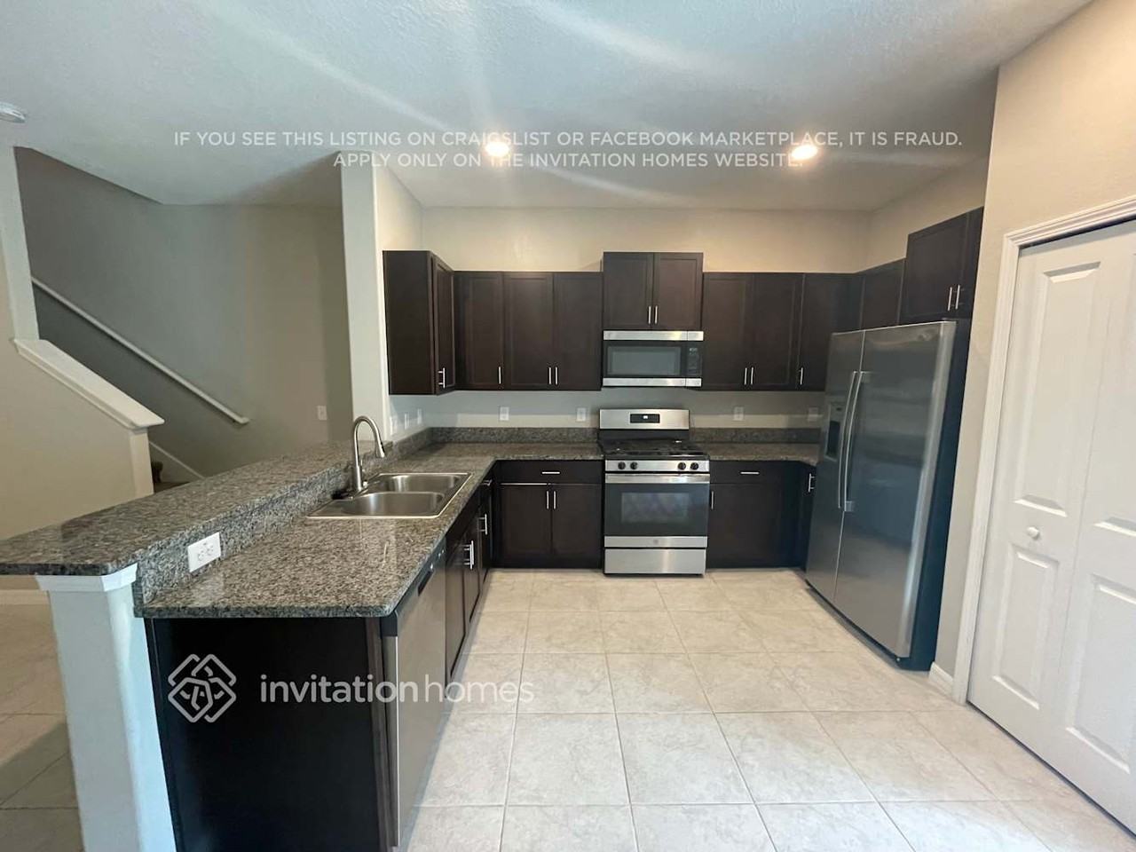 8544 Houndstooth Enclave Dr - Photo 4 of 24