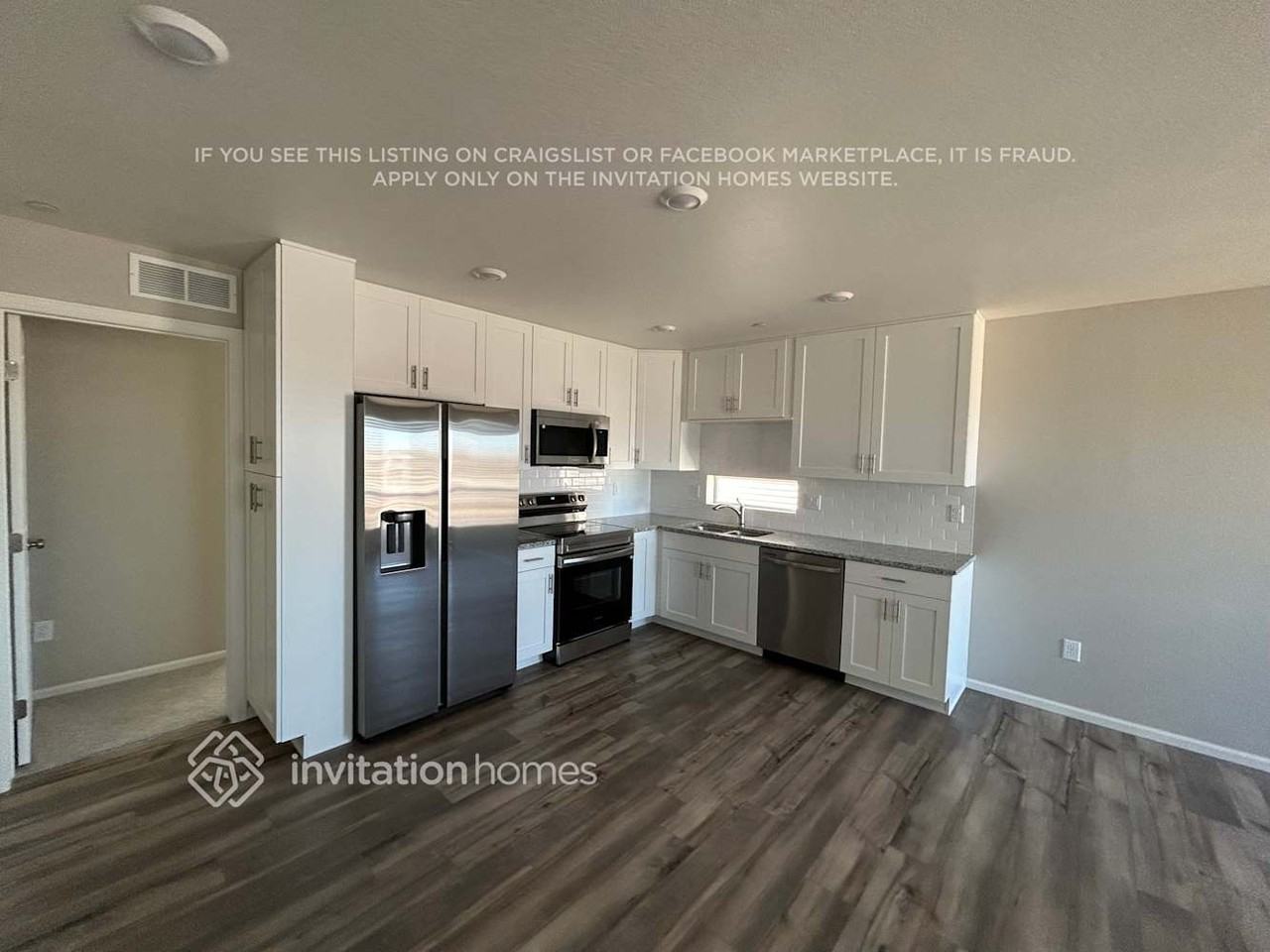 13561 E 103rd Pl - Photo 4 of 14