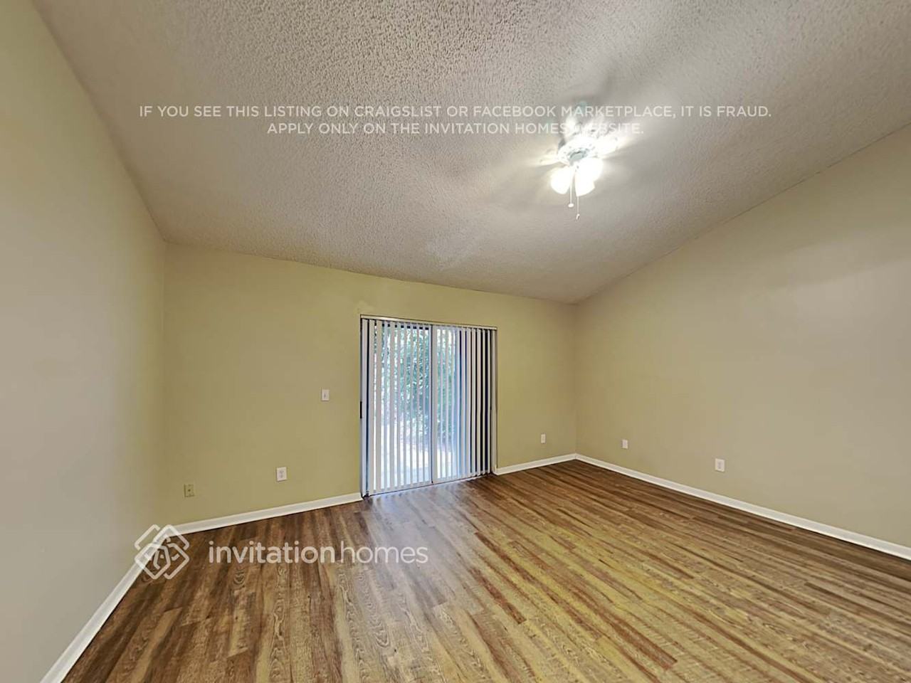 500 Nw 207th Ter - Photo 7 of 18