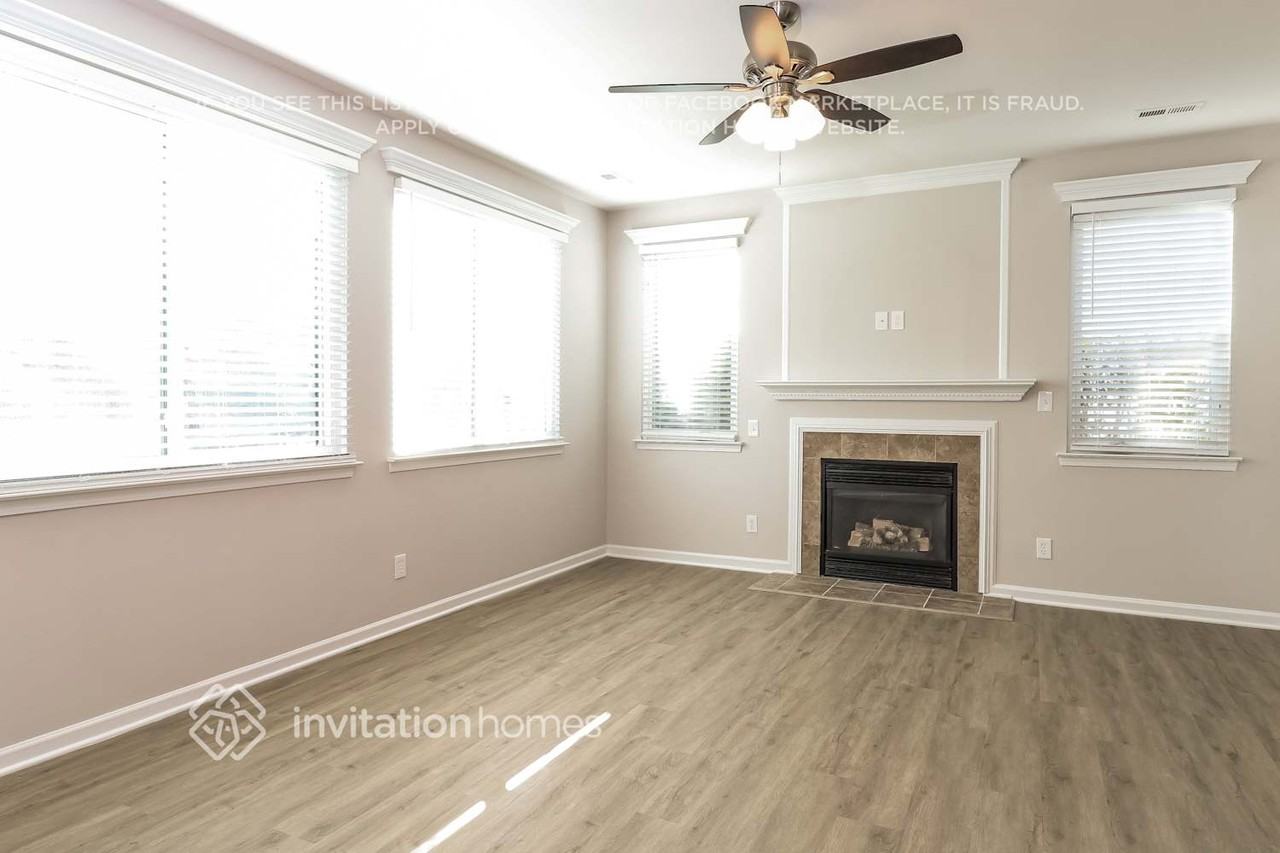 17311 Commons Crossing Dr - Photo 6 of 18