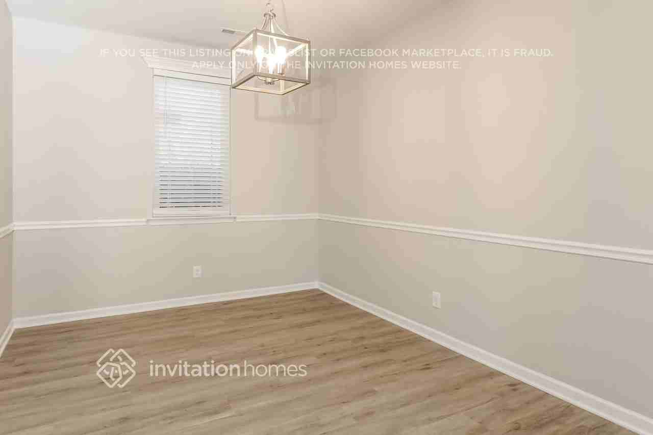 17311 Commons Crossing Dr - Photo 7 of 18