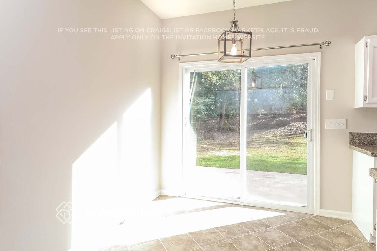 17311 Commons Crossing Dr - Photo 6 of 16